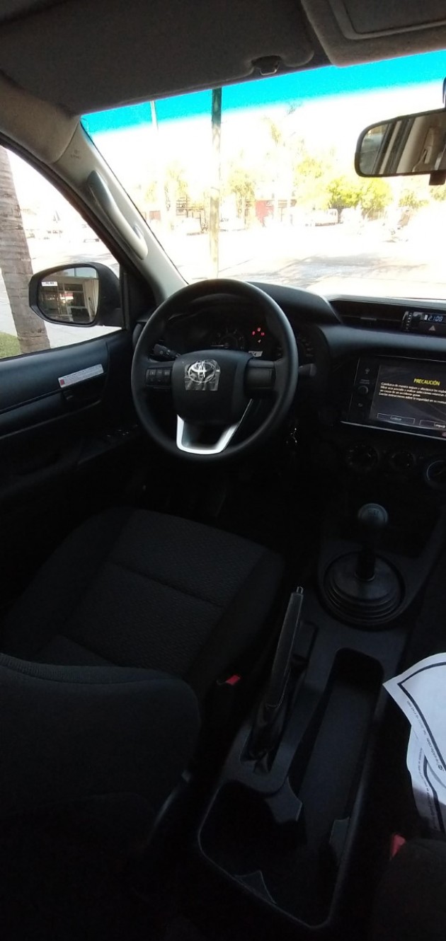  HILUX DX 2.4