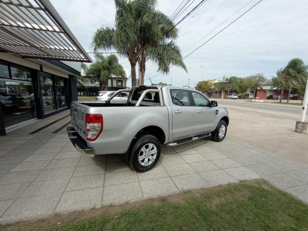  RANGER XLT 3.2 MT 4X2 